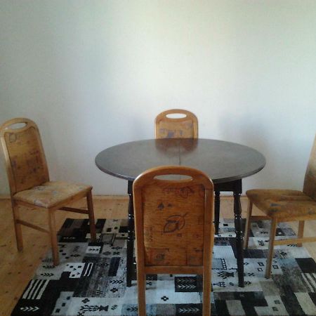Apartman Ella - Tabor -Cz - U Stadionu Miru 1735 Buitenkant foto